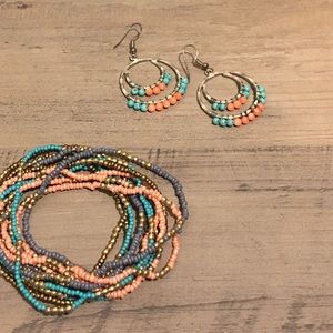 Earnings and bracelet set